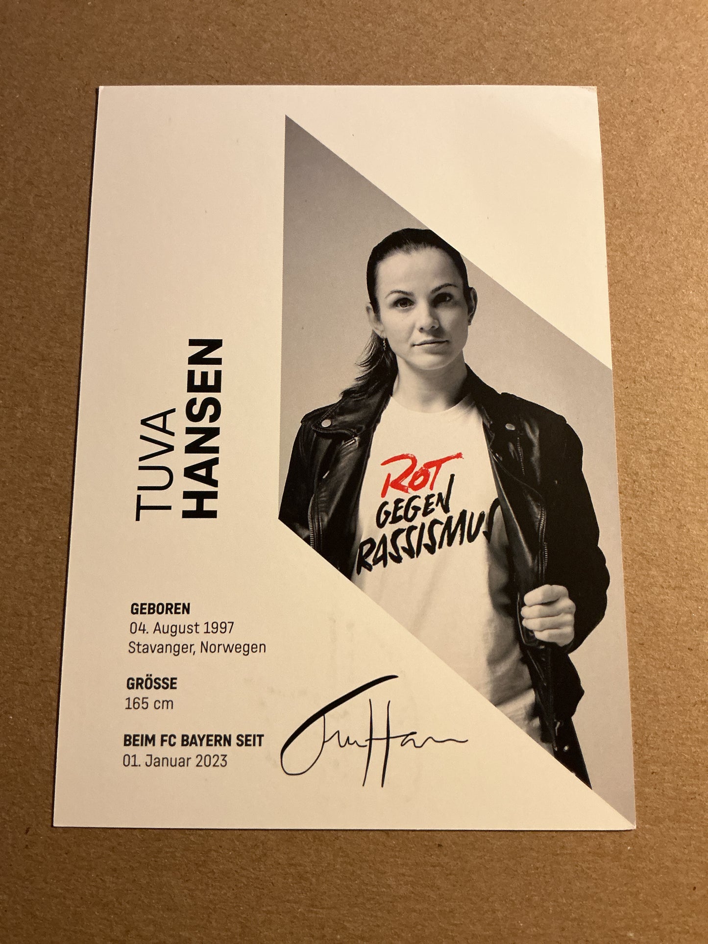 Tuva Hansen, Norway 🇳🇴 FC Bayern München 2023/24 hand signed
