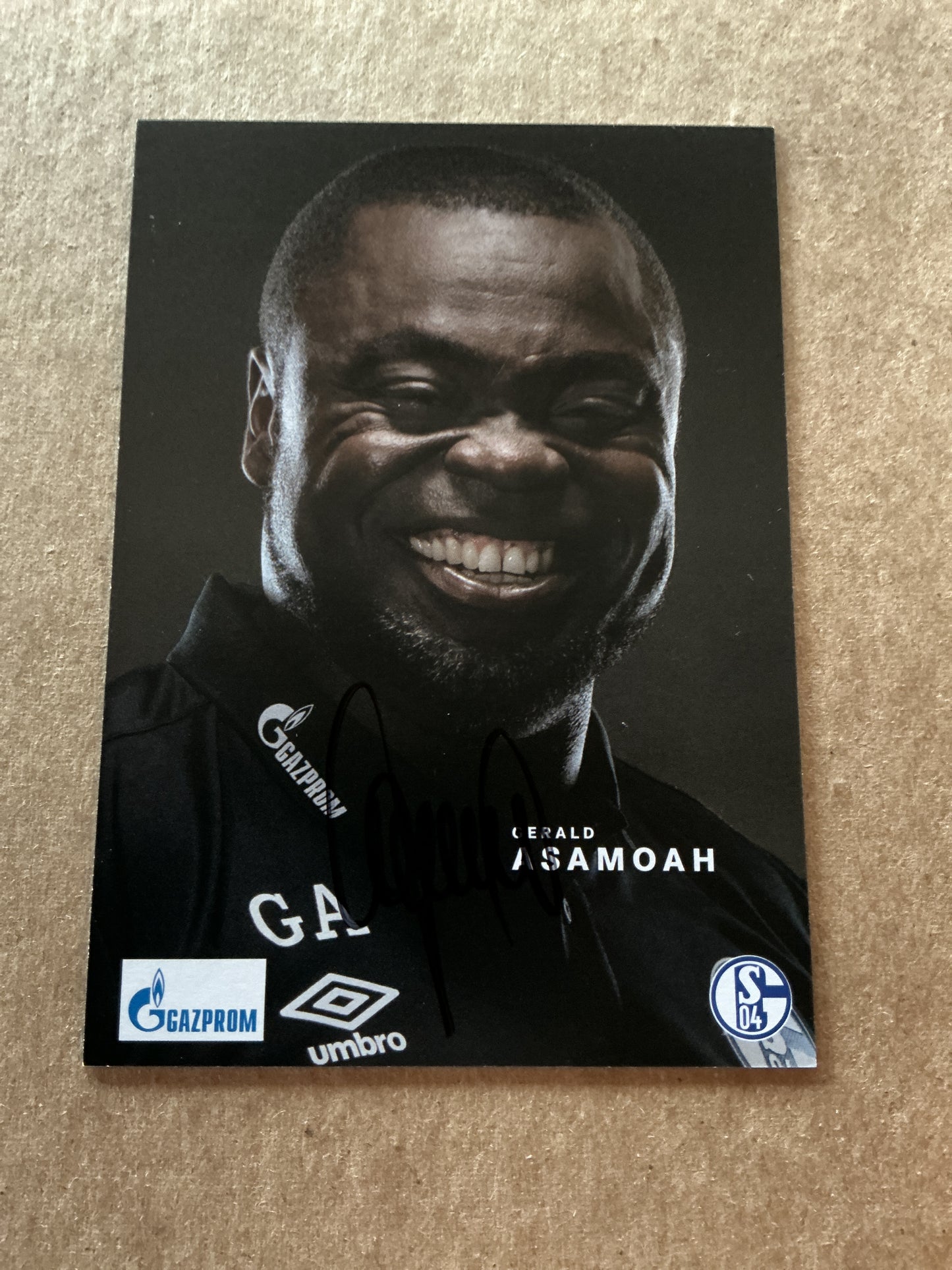 Gerald Asamoah, Germany 🇩🇪 FC Schalke 04 2021/22 hand signed