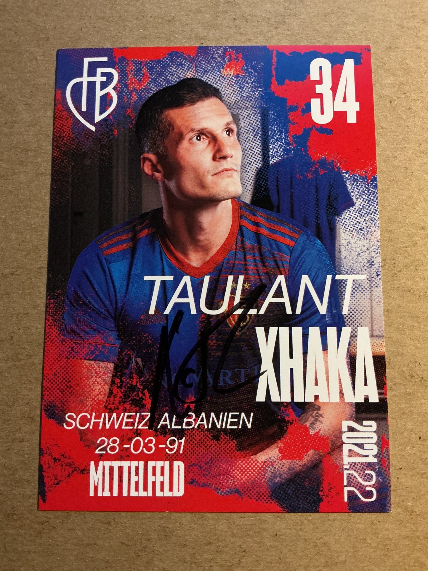 Taulant Xhaka, Albania 🇦🇱 FC Basel 2021/22 hand signed