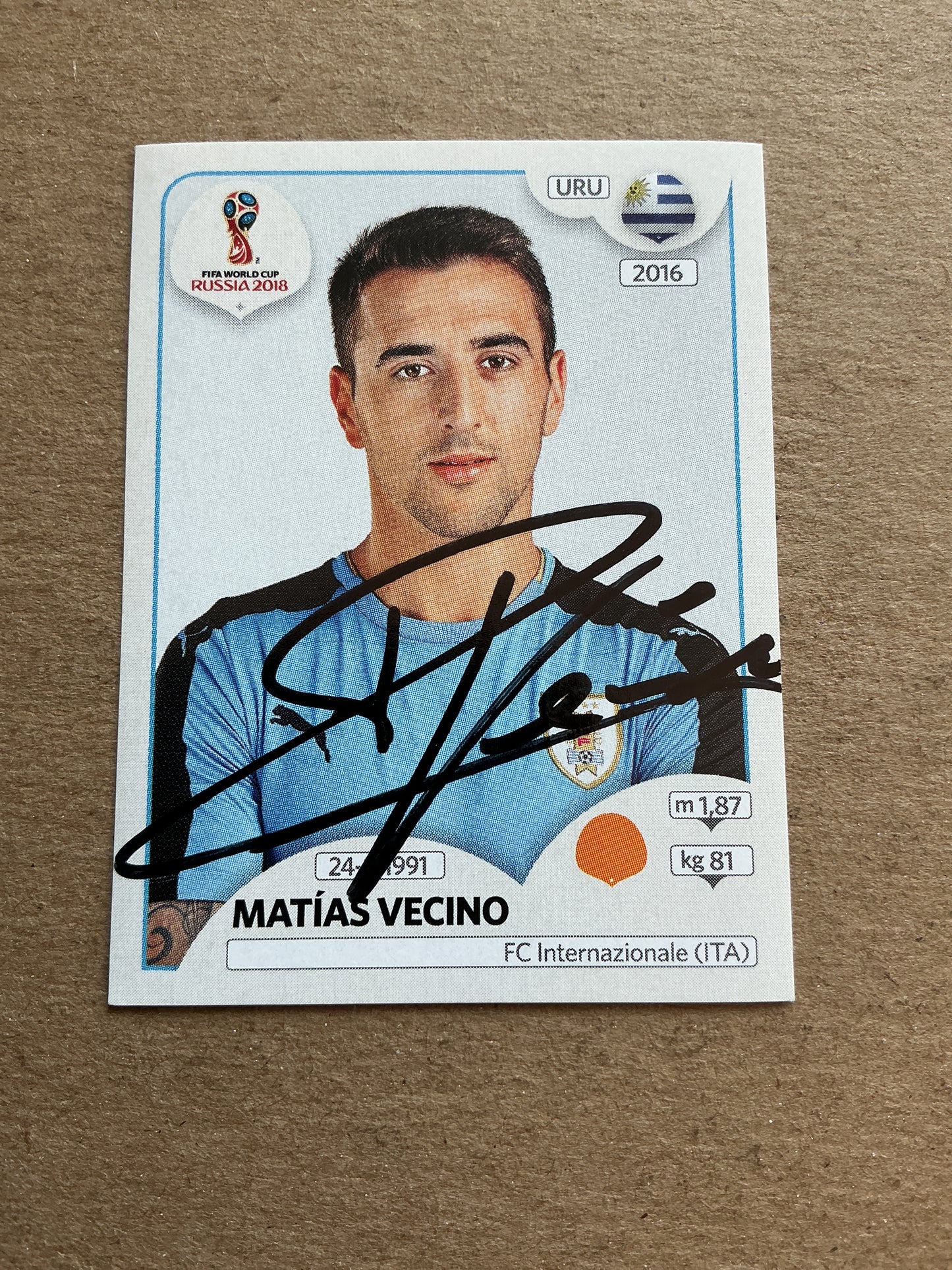 Matías Vecino, Uruguay 🇺🇾 FIFA World Cup 2018 Panini hand signed