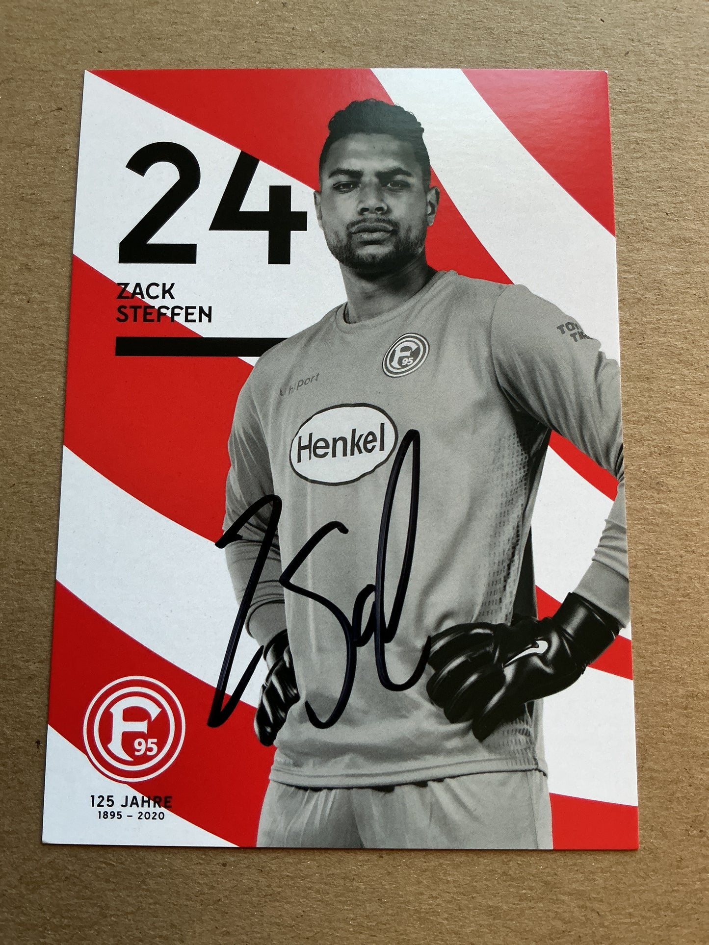 Zack Steffen, USA 🇺🇸 Fortuna Düsseldorf 2019/20 hand signed