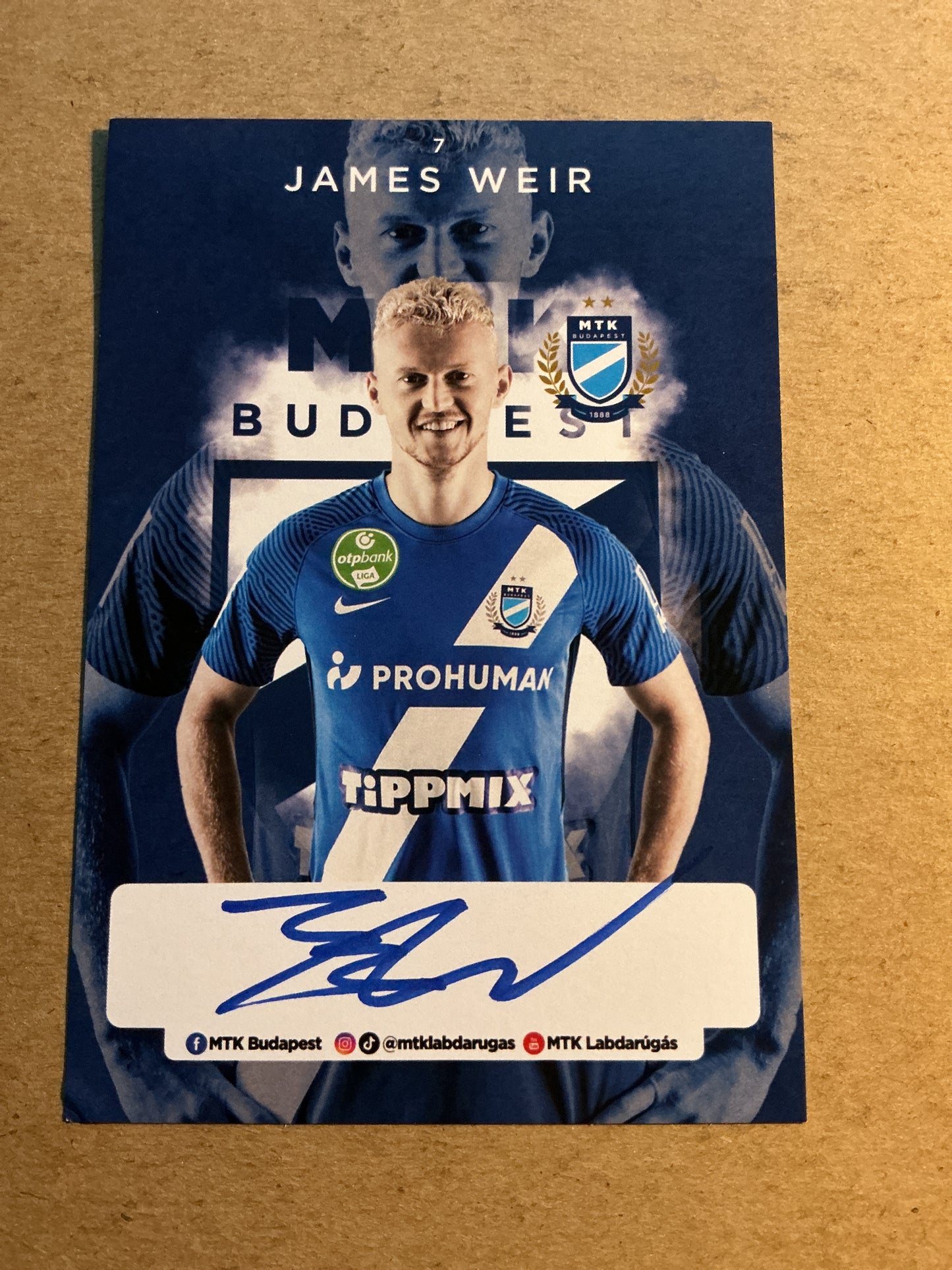 James Weir, England 🏴󠁧󠁢󠁥󠁮󠁧󠁿 MTK Budapest 2021/22 hand signed