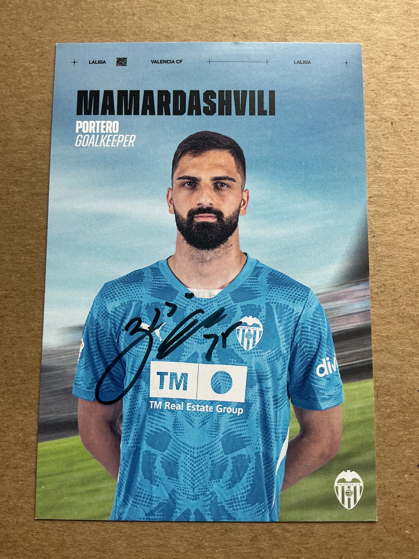 Giorgi Mamardashvili, Georgia 🇬🇪 Valencia CF 2024/25 hand signed