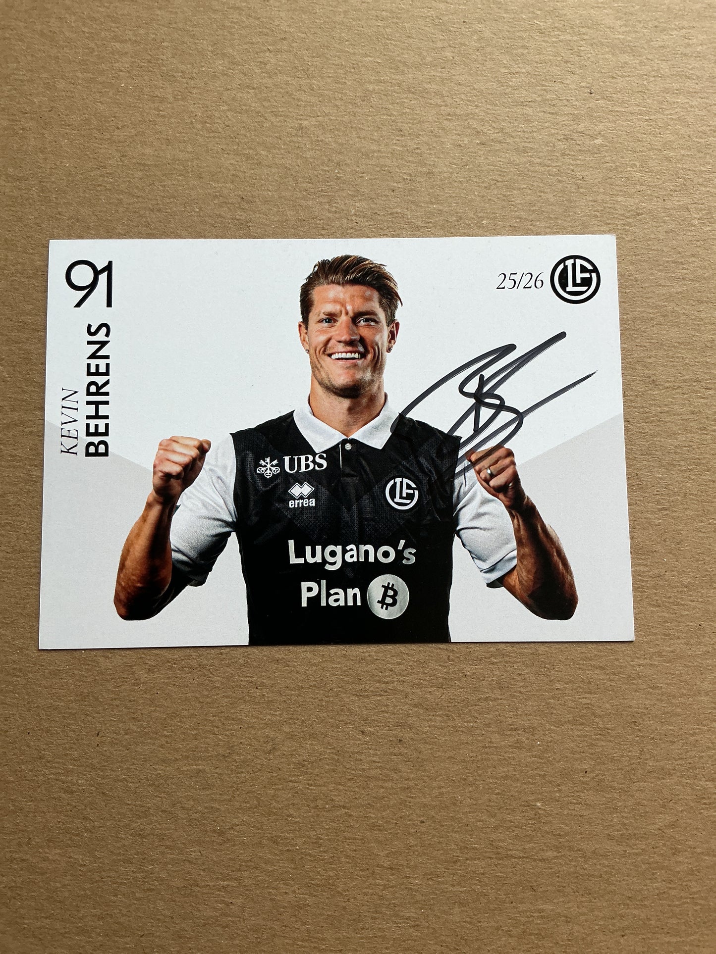 Kevin Behrens, Germany 🇩🇪 HC Lugano 2025/26 hand signed