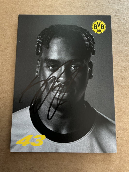 Jamie Bynoe-Gittens, England 🏴󠁧󠁢󠁥󠁮󠁧󠁿 Borussia Dortmund 2023/24 hand signed