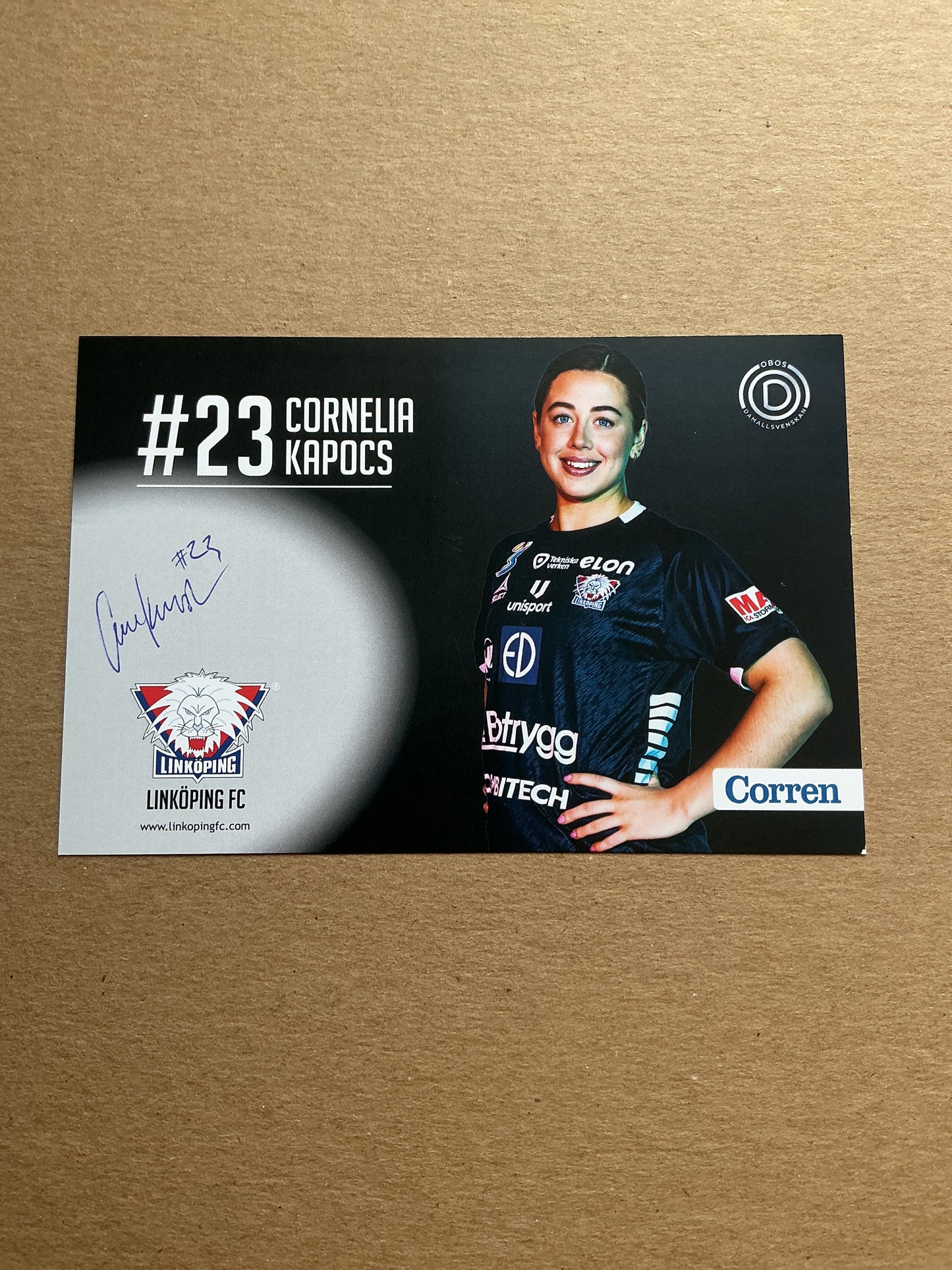Cornelia Kapocs, Sweden 🇸🇪 Linköping FC 2021/22 hand signed