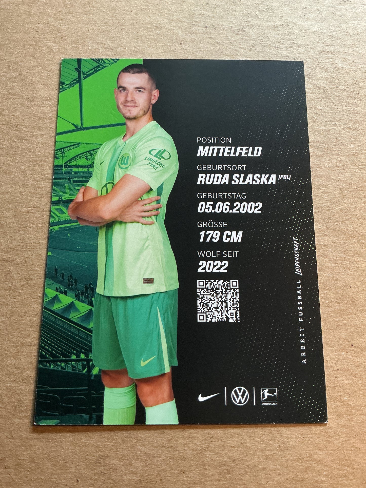 Jakub Kaminski, Poland 🇵🇱 VfL Wolfsburg 2024/25 hand signed