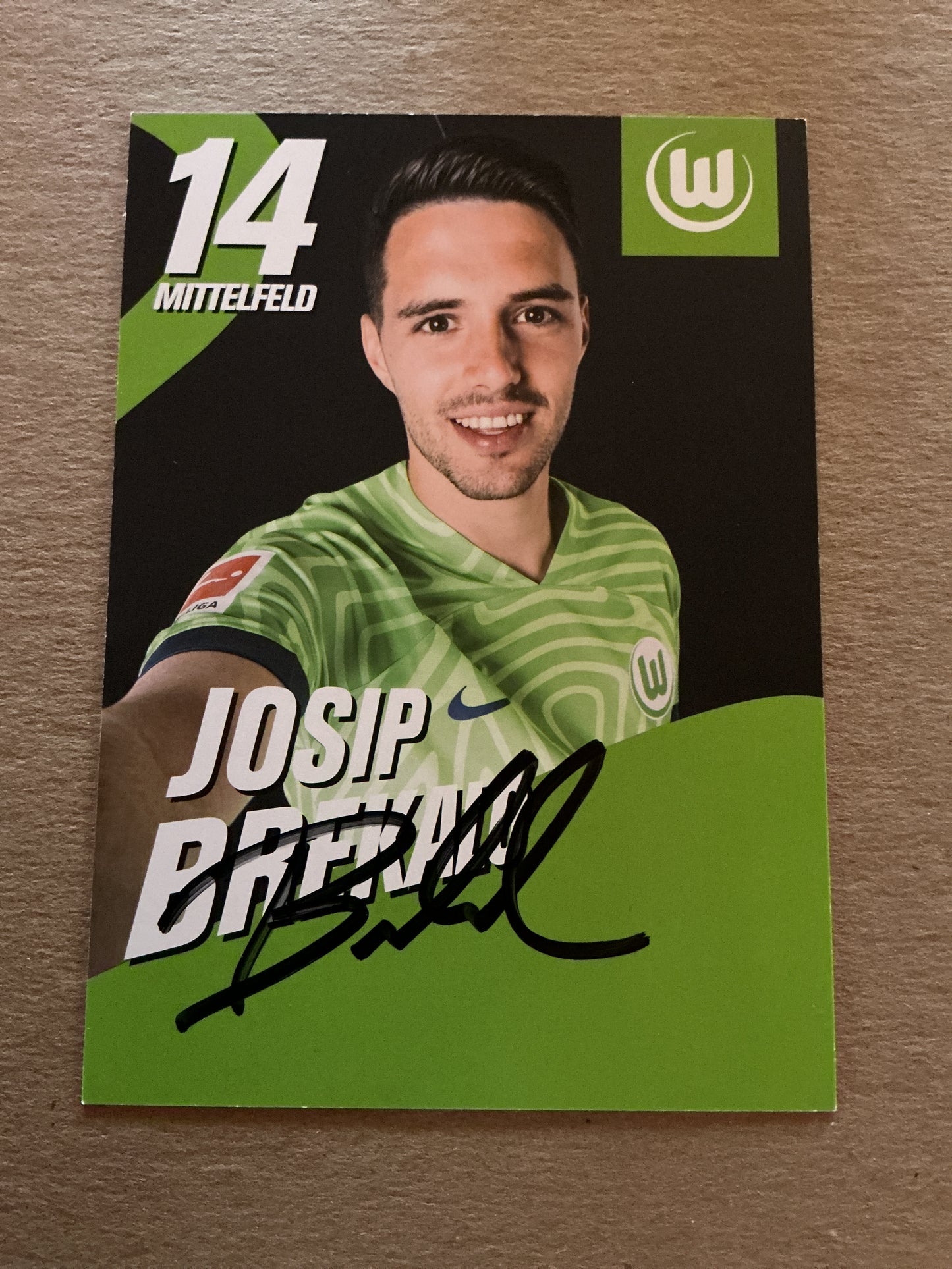 Josip Brekalo, Croatia 🇭🇷 VfL Wolfsburg 2022/23 hand signed