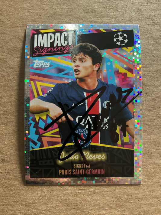 Joao Neves, Portugal 🇵🇹 Paris Saint-Germain 2024/25 Topps hand signed