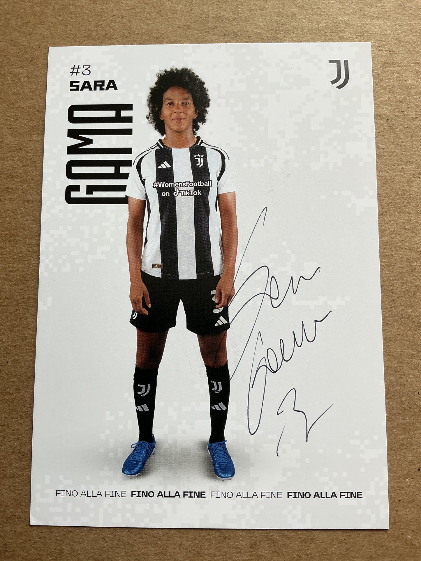 Sara Gama, Italy 🇮🇹 Juventus FC 2024/25 hand signed