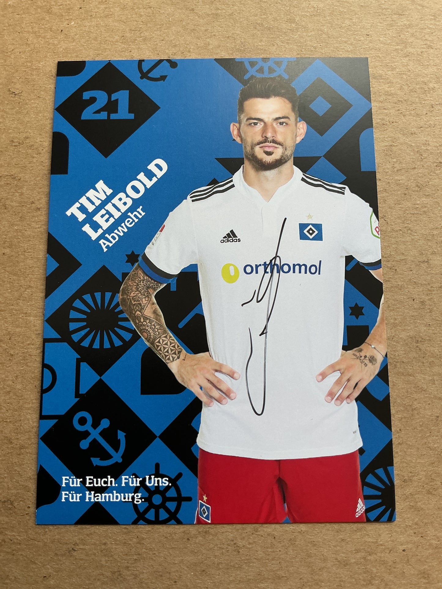 Tim Leibold, Germany 🇩🇪 Hamburger SV 2021/22 hand signed