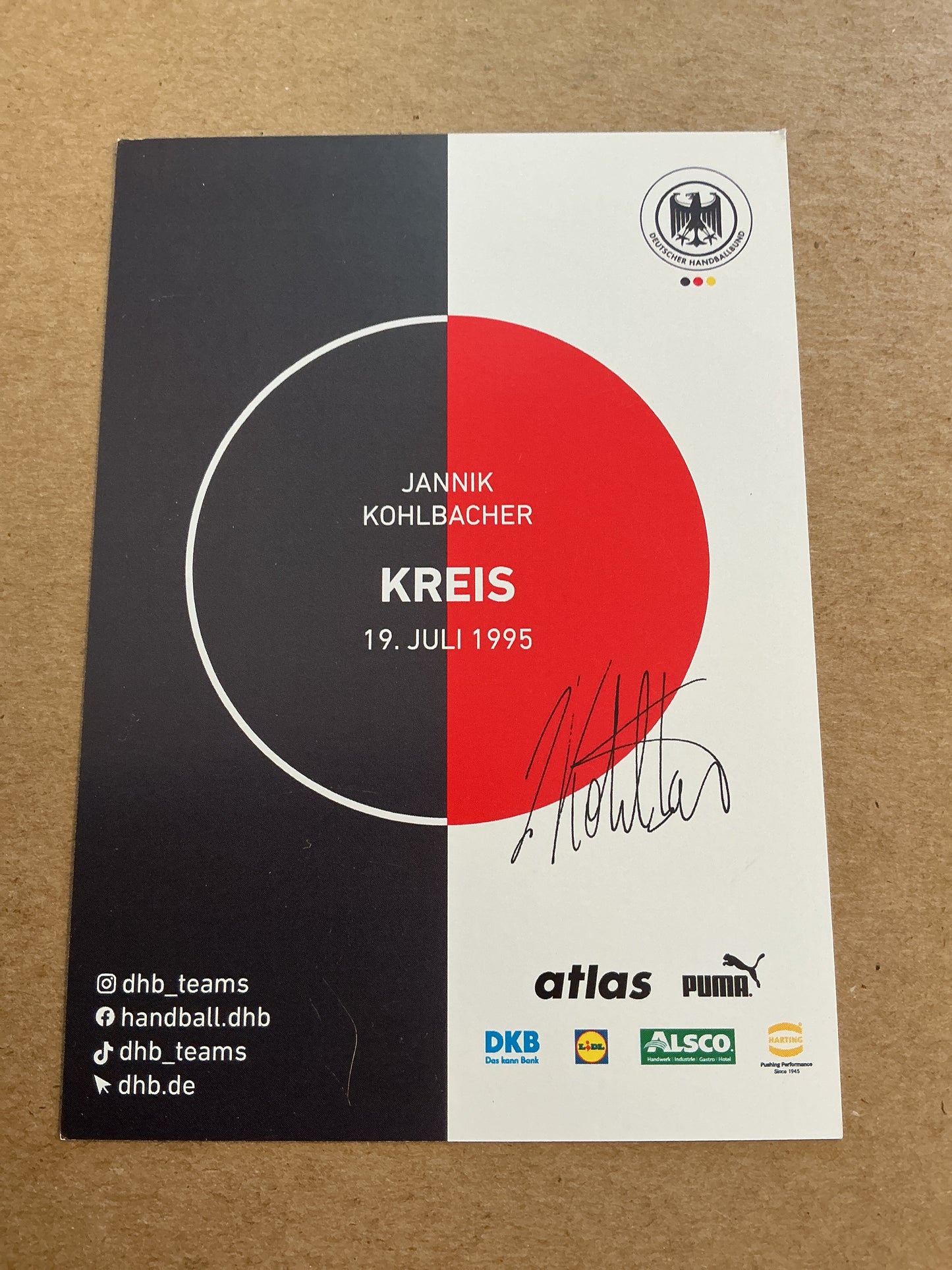 Jannik Kohlbacher, Germany 🇩🇪 Handball Sports 2025 hand signed