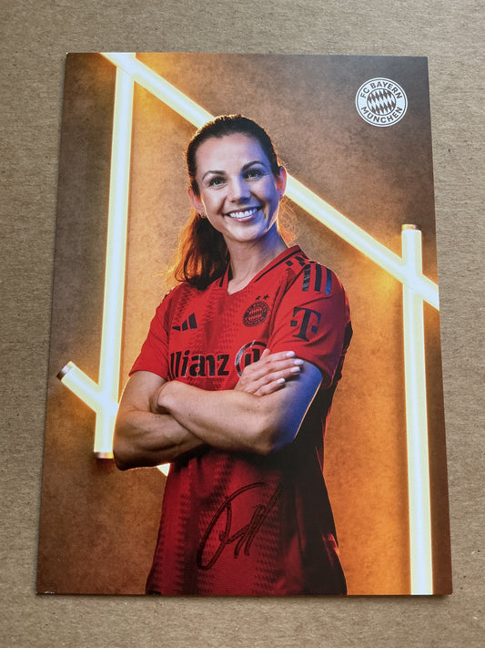 Tuva Hansen, Norway 🇳🇴 FC Bayern Munich 2024/25 hand signed