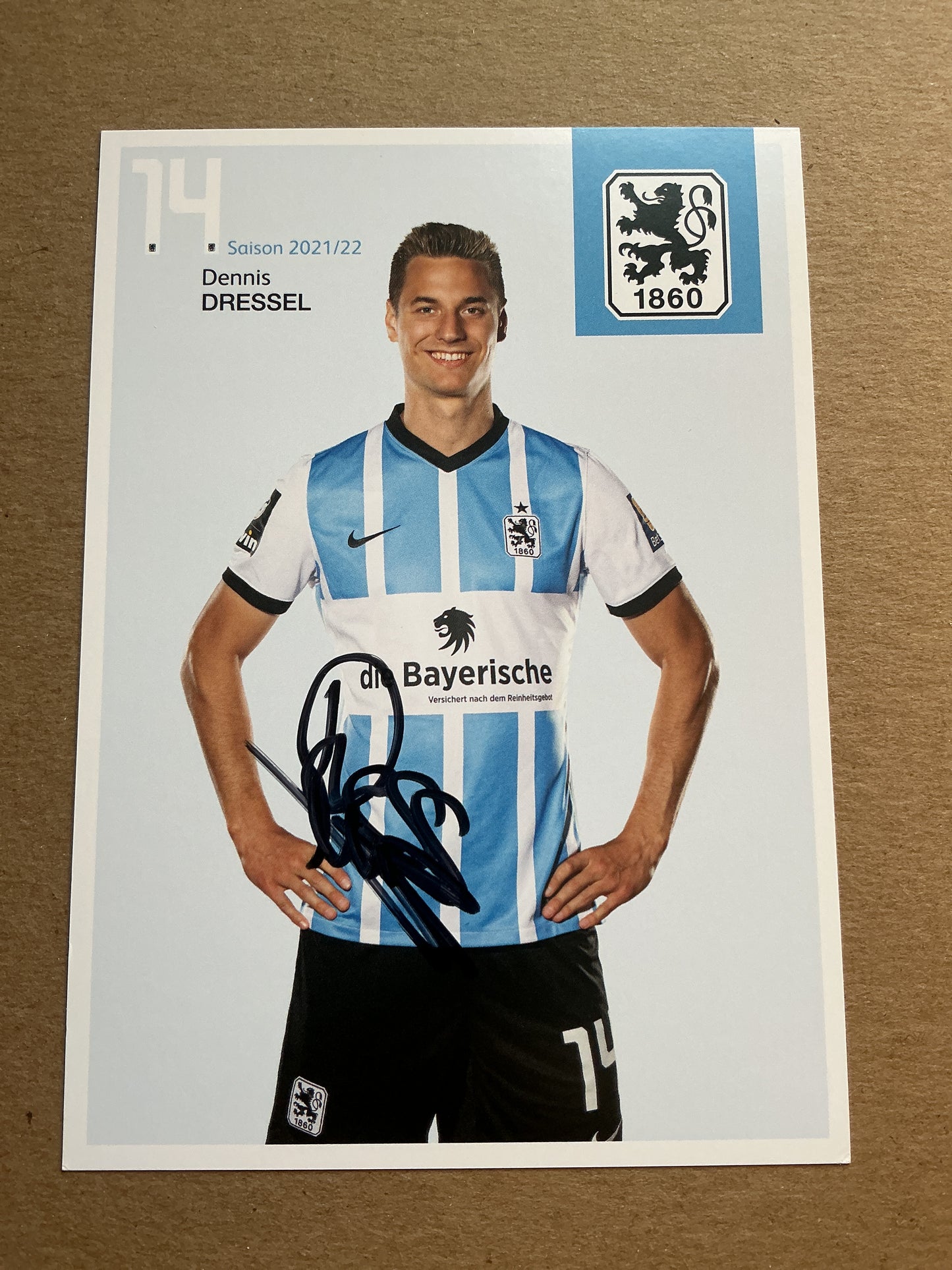 Dennis Dressel, Germany 🇩🇪 TSV 1860 München 2021/22 hand signed