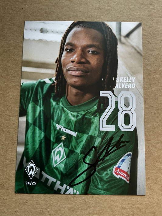 Skelly Alvero, France 🇫🇷 SV Werder Bremen 2024/25 hand signed