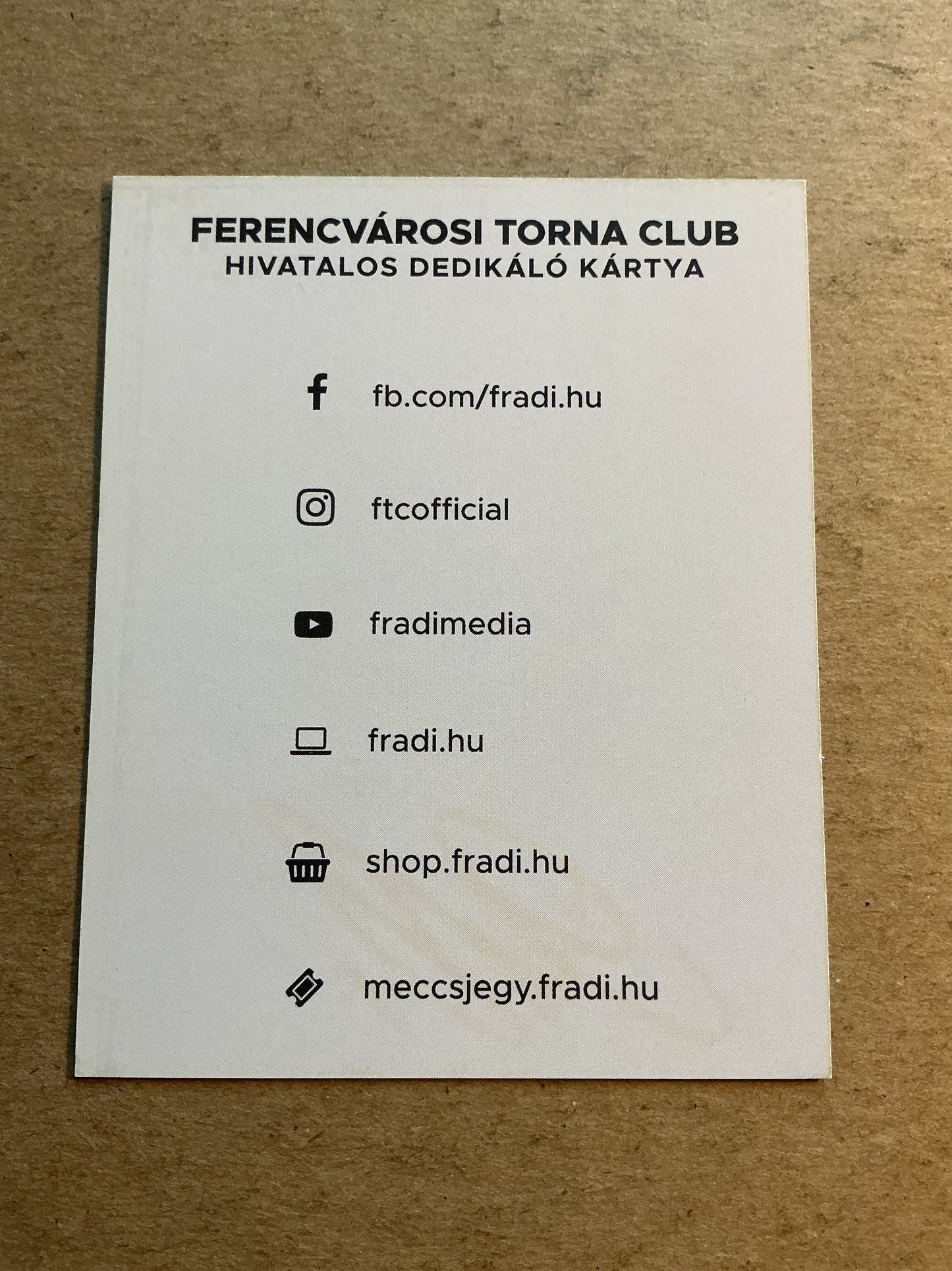 Ádám Bogdán, Hungary 🇭🇺 Ferencvaros TC 2021/22 hand signed