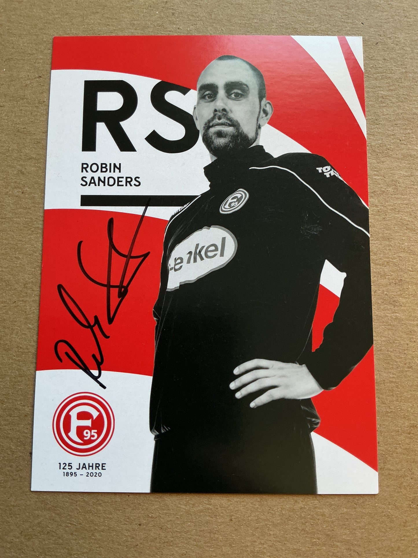 Robin Sanders, Germany 🇩🇪 Fortuna Düsseldorf 2019/20 hand signed