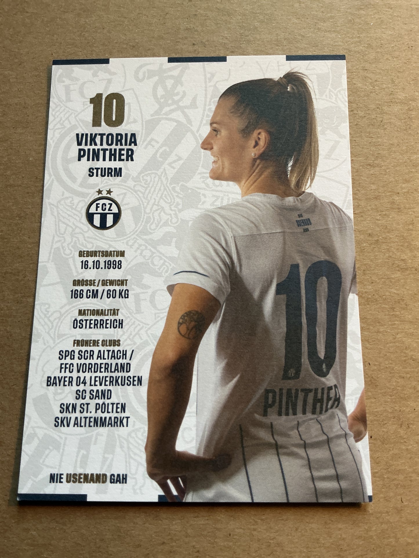 Viktoria Pinther, Austria 🇦🇹 FC Zürich 2022/23 hand signed