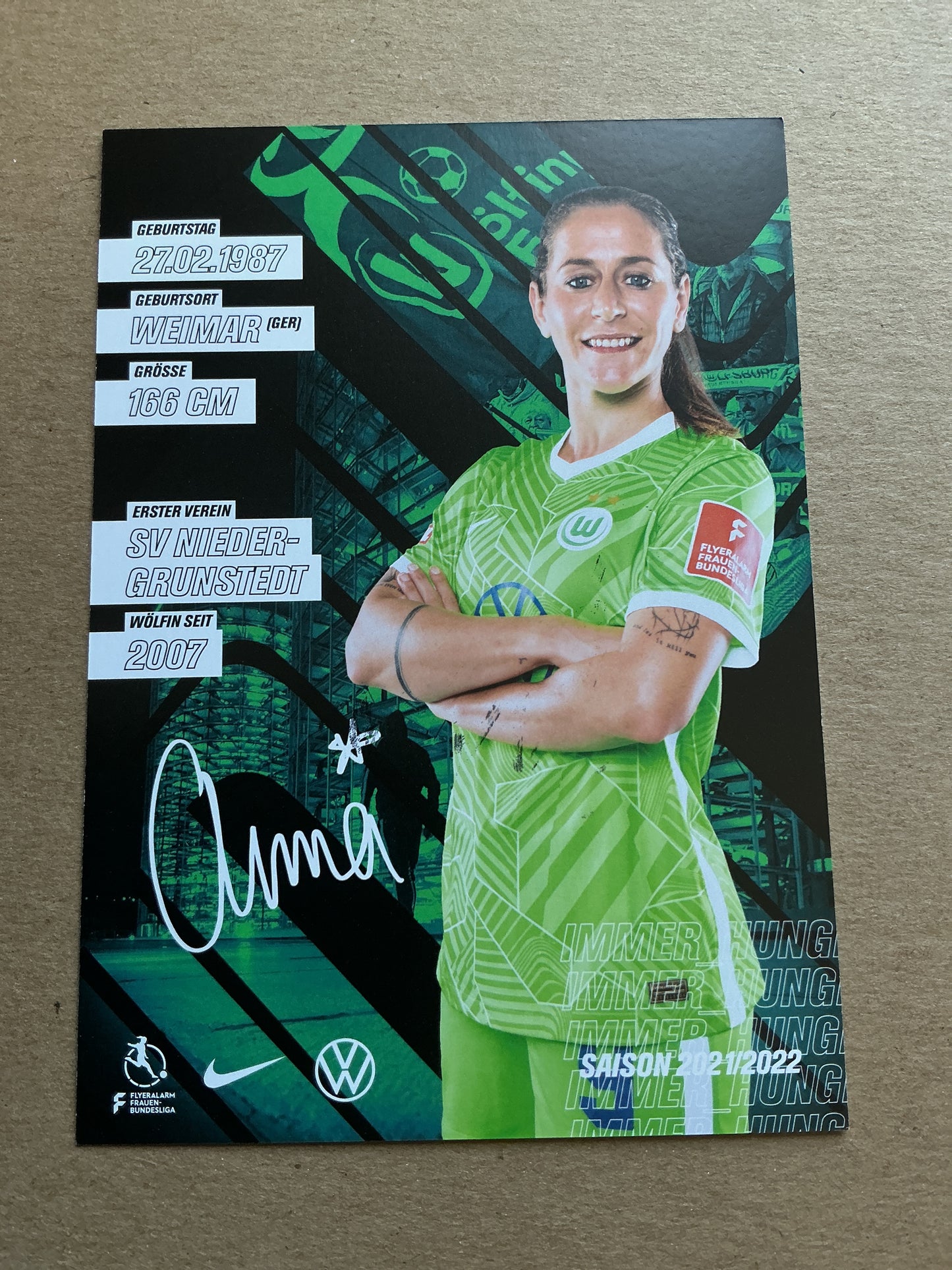Anna Blässe, Germany 🇩🇪 VfL Wolfsburg 2021/22 hand signed