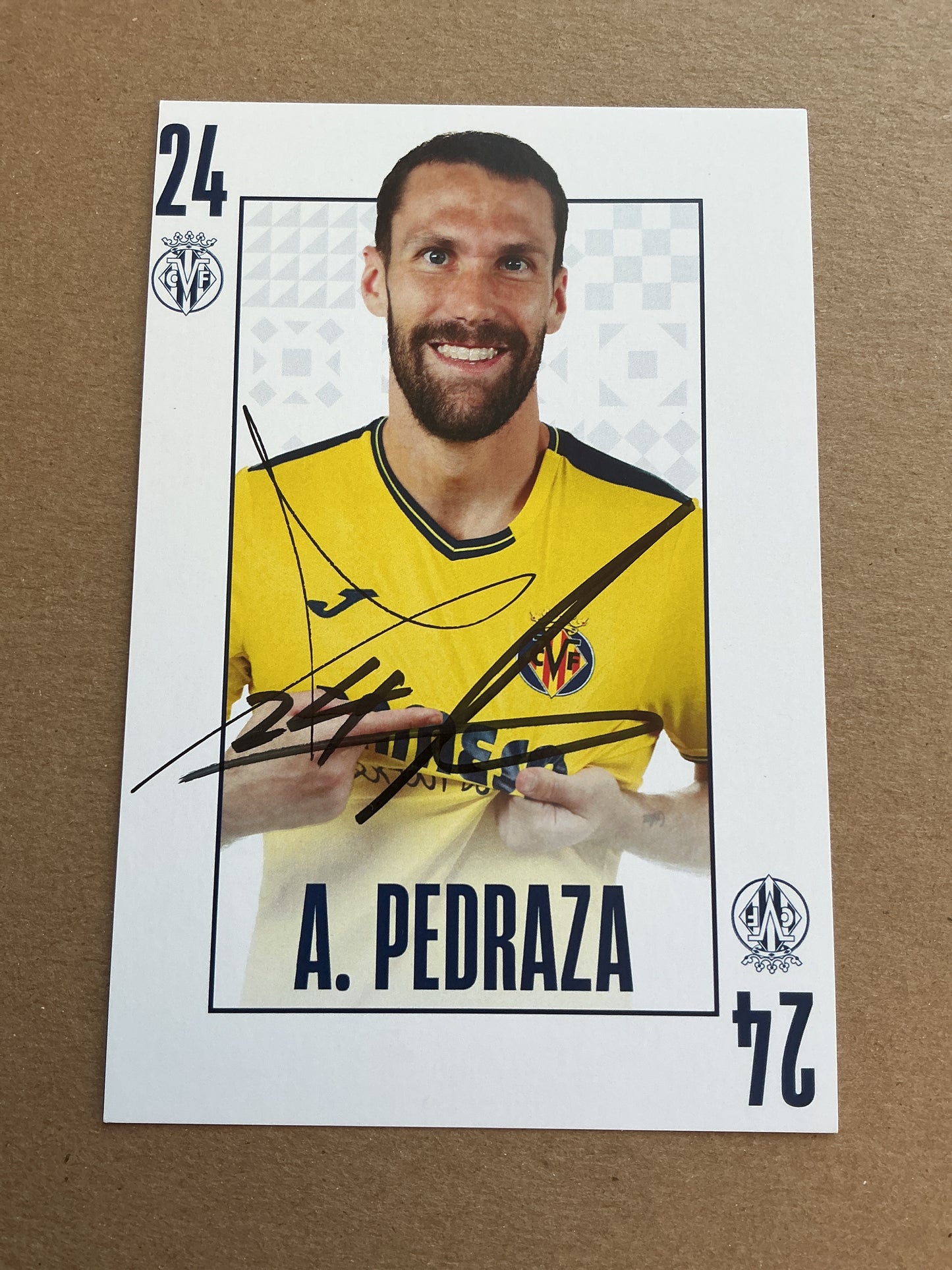 Alfonso Pedraza, Spain 🇪🇸 Villarreal CF 2024/25 hand signed
