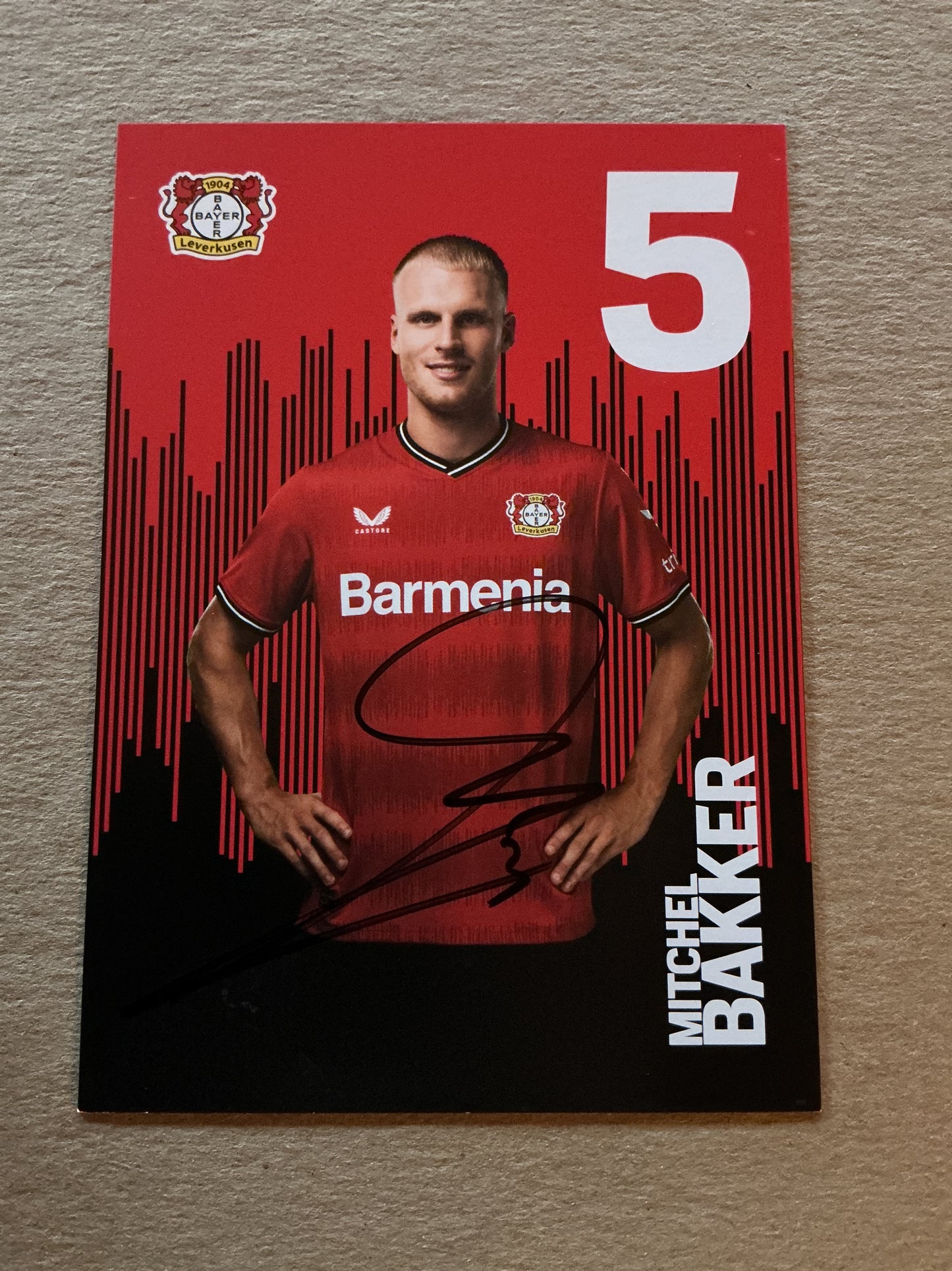 Mitchel Bakker, Netherlands 🇳🇱 Bayer 04 Leverkusen 2022/23 hand signed
