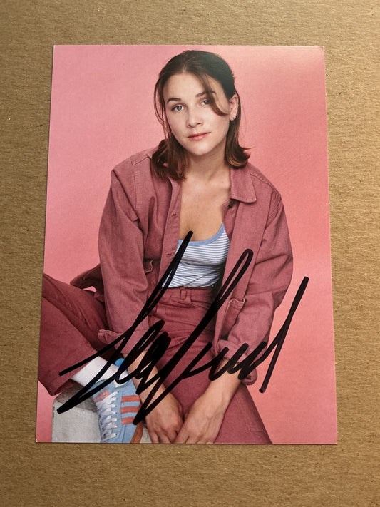 Lea Freund, Germany 🇩🇪 Actress 2024 hand signed