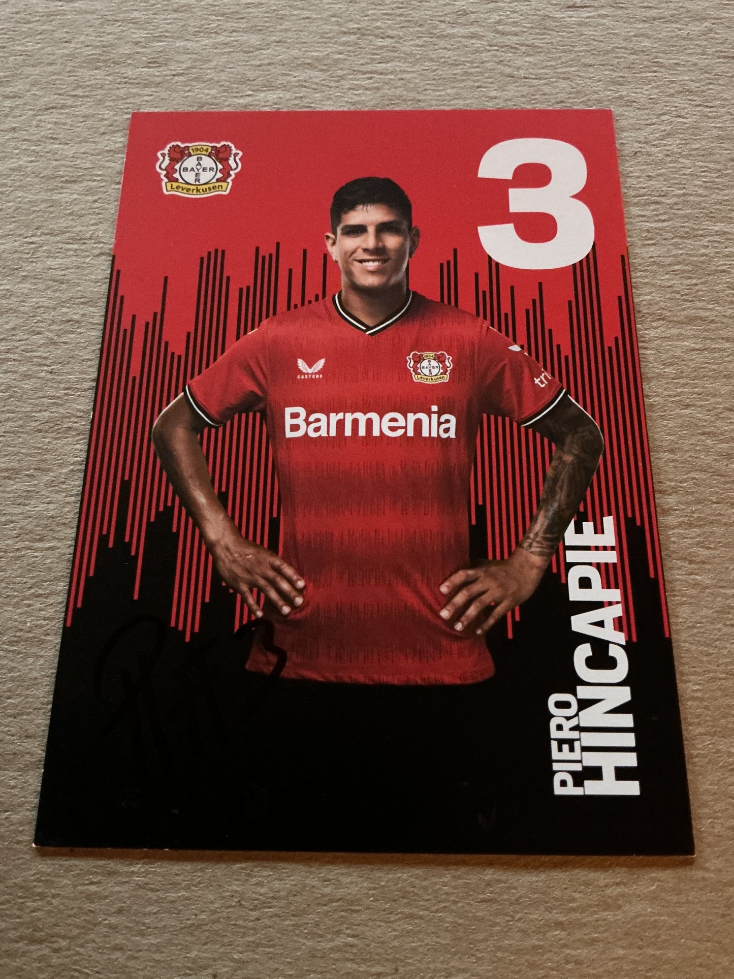 Piero Hincapie, Ecuador 🇪🇨 Bayer 04 Leverkusen 2022/23 hand signed