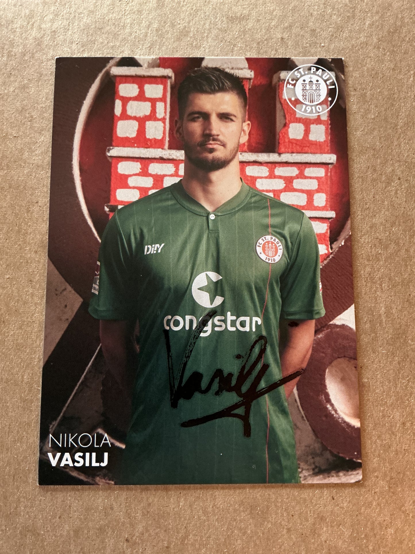 Nikola Vasilj, Bosnia 🇧🇦 FC St. Pauli 2021/22 hand signed