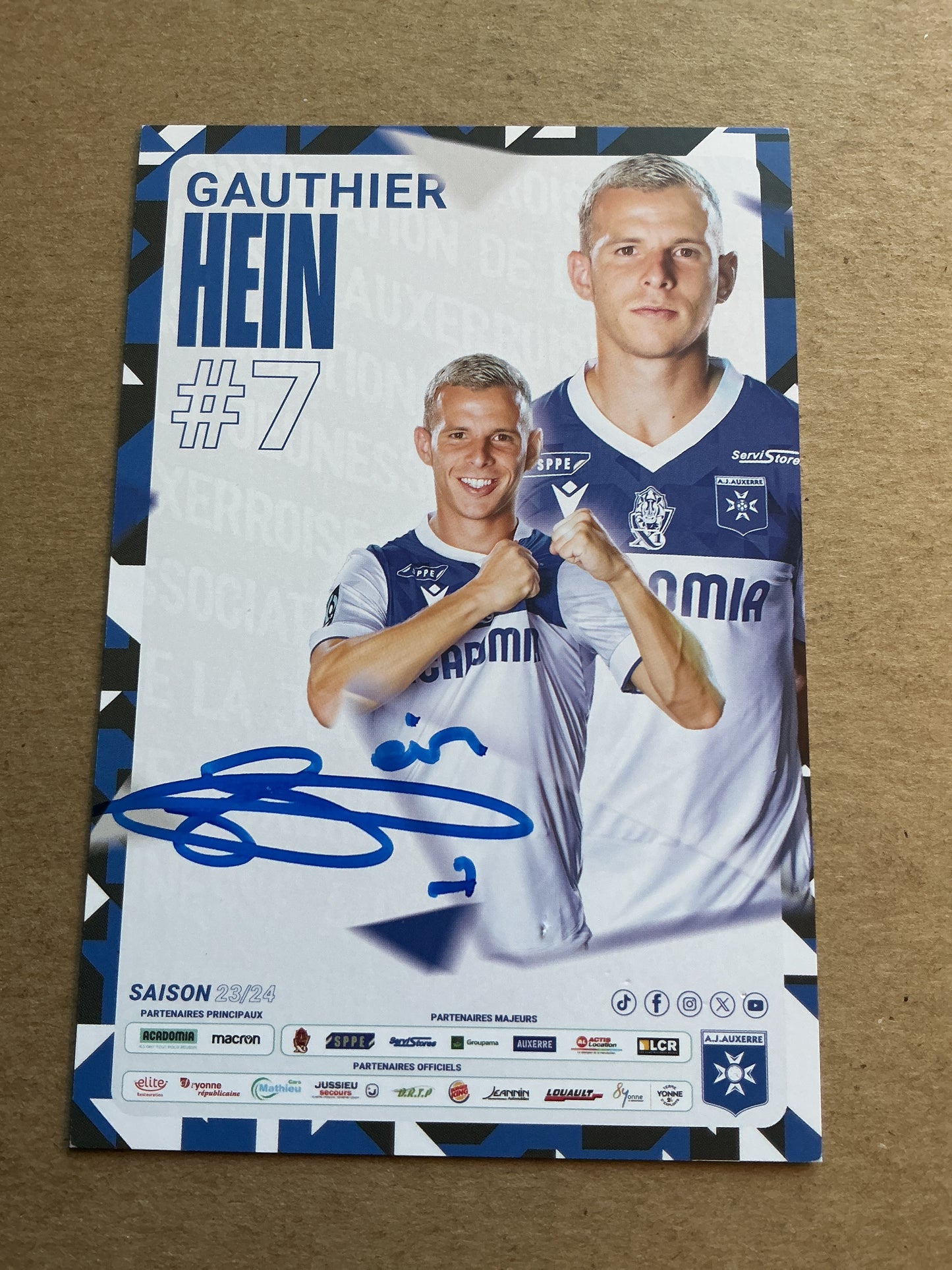 Gauthier Hein, France 🇫🇷 AJ Auxerre 2023/24 hand signed