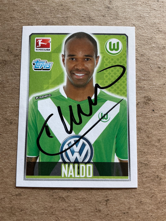 Naldo, Brazil 🇧🇷 VfL Wolfsburg 2014/15 Topps hand signed
