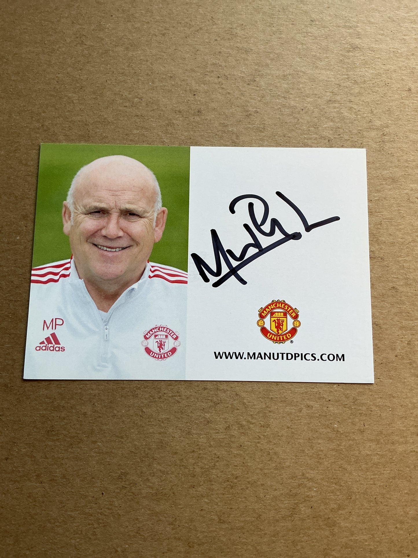 Mike Phelan, England 🏴󠁧󠁢󠁥󠁮󠁧󠁿 Manchester United FC 2021/22 hand signed