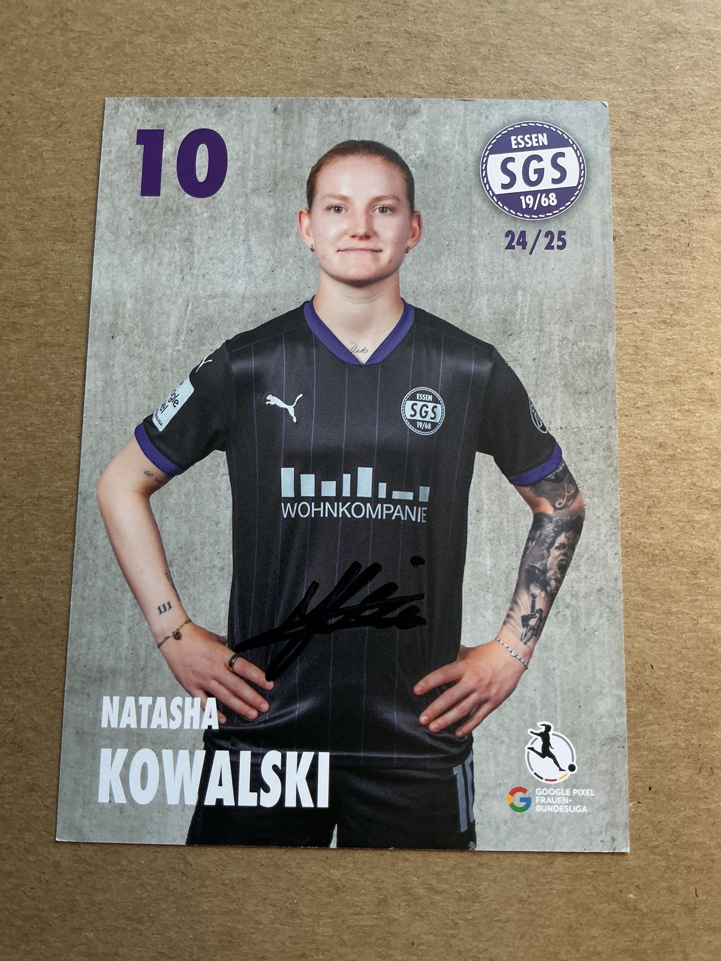 Natasha Kowalski, Germany 🇩🇪 SGS Essen 2024/25 hand signed