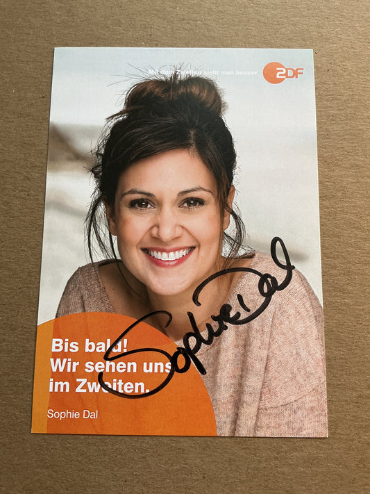 Sophie Dal, Germany 🇩🇪 Actress 2024 hand signed