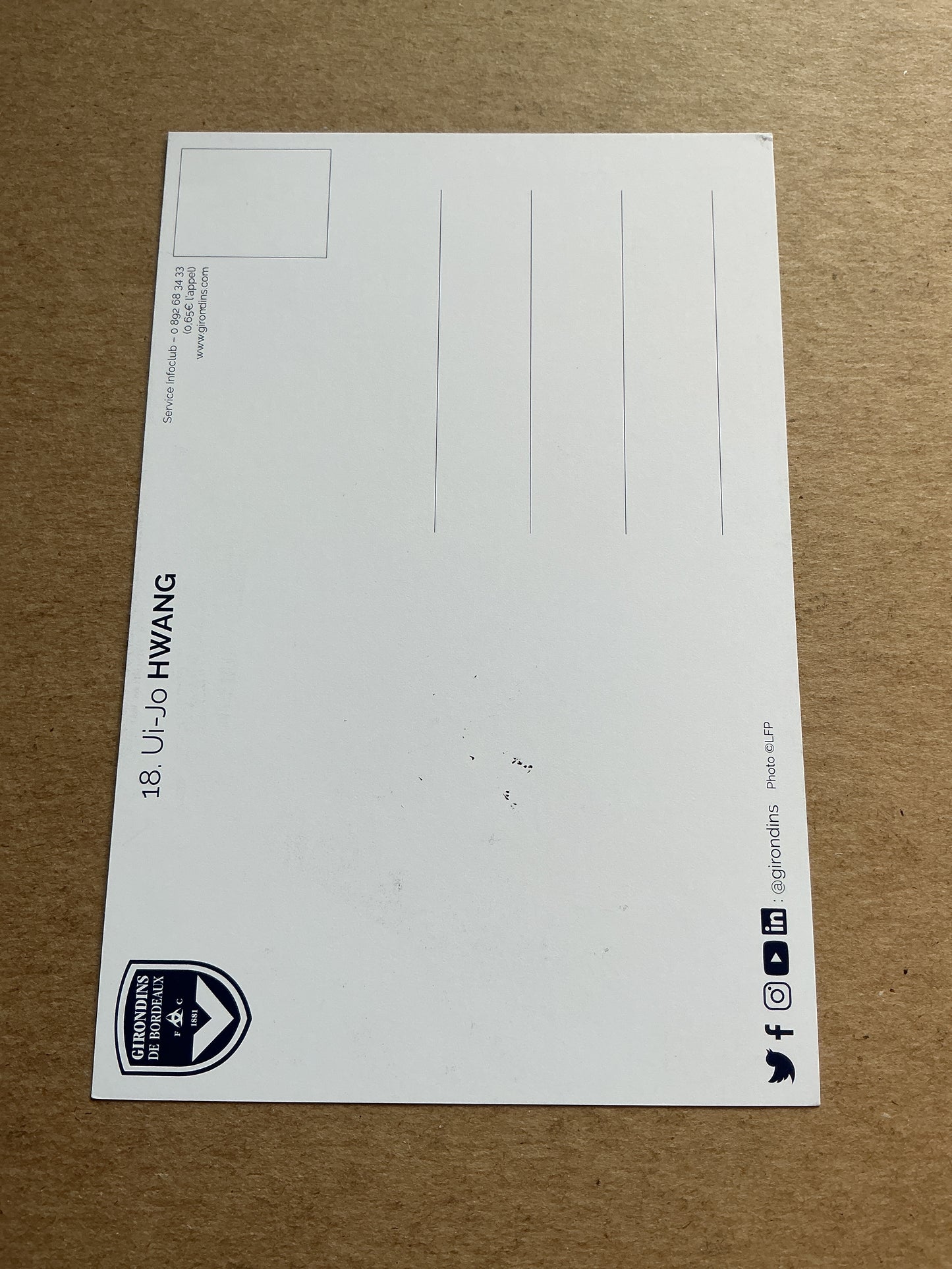 Ui-Jo Hwang, South Korea 🇰🇷 Girondins Bordeaux 2021/22 hand signed