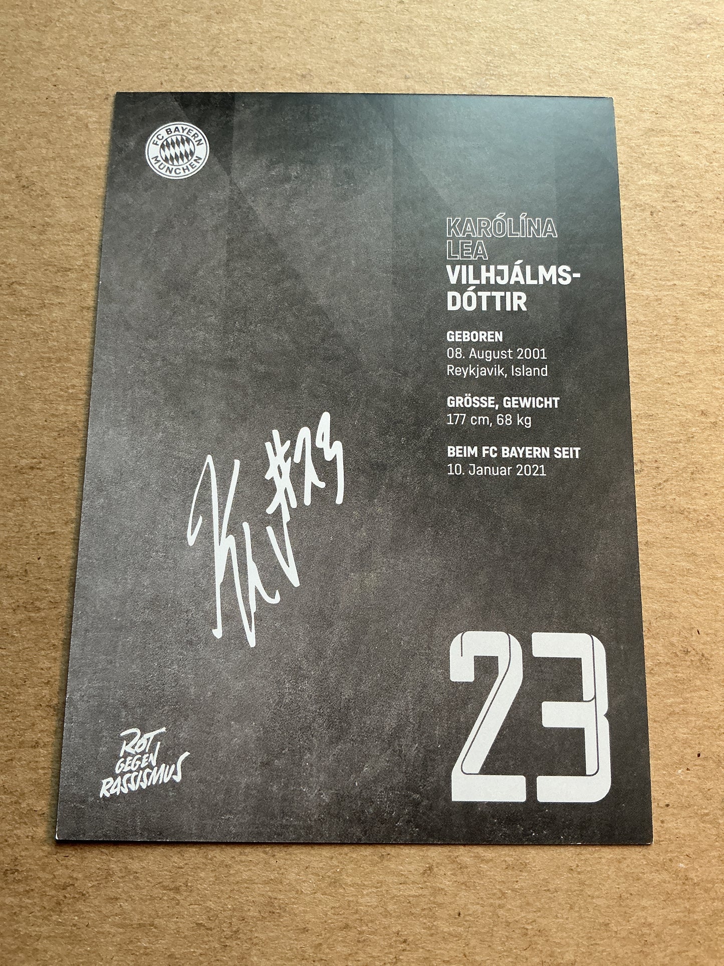 Karólína Lea Vilhjálmsdóttir, Iceland 🇮🇸 FC Bayern München 2022/23 hand signed