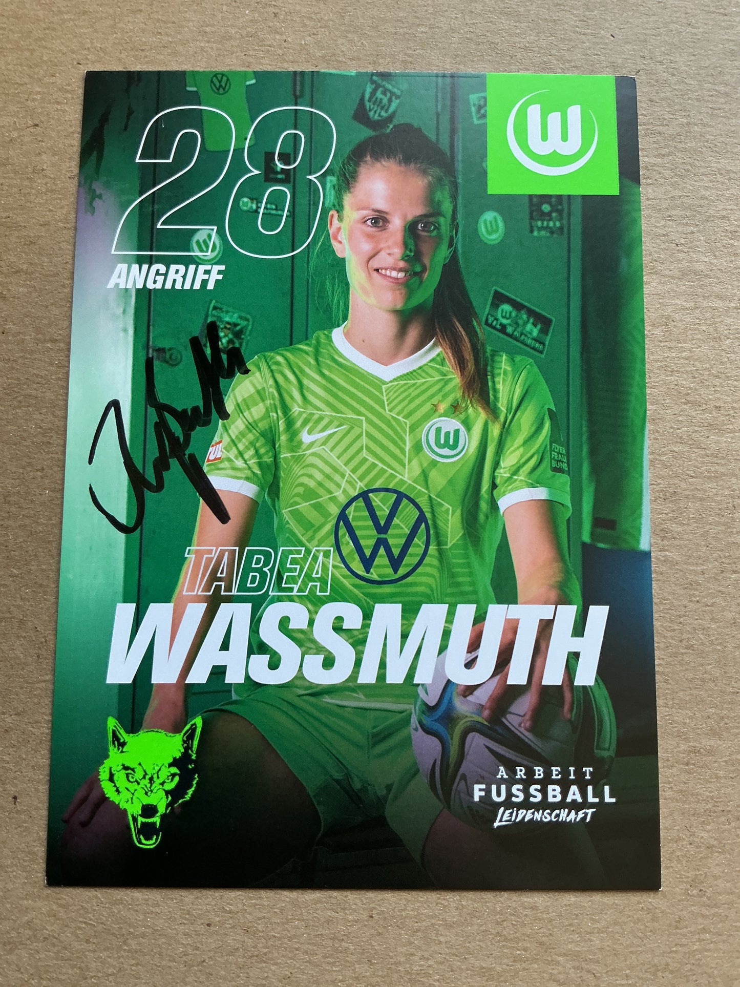 Tabea Waßmuth, Germany 🇩🇪 VfL Wolfsburg 2021/22 hand signed