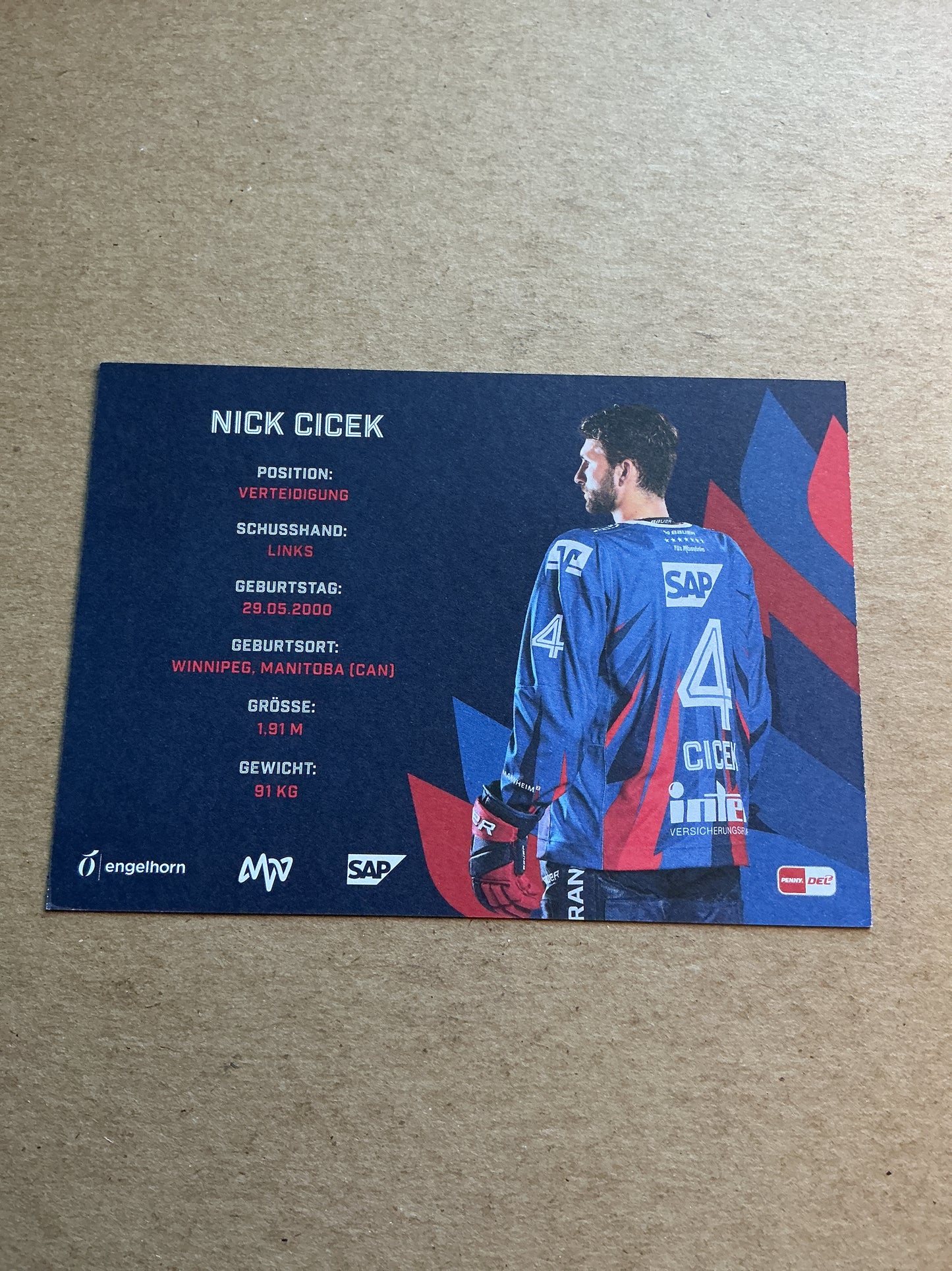 Nick Cicek, Canada 🇨🇦 Adler Mannheim 2024/25 hand signed