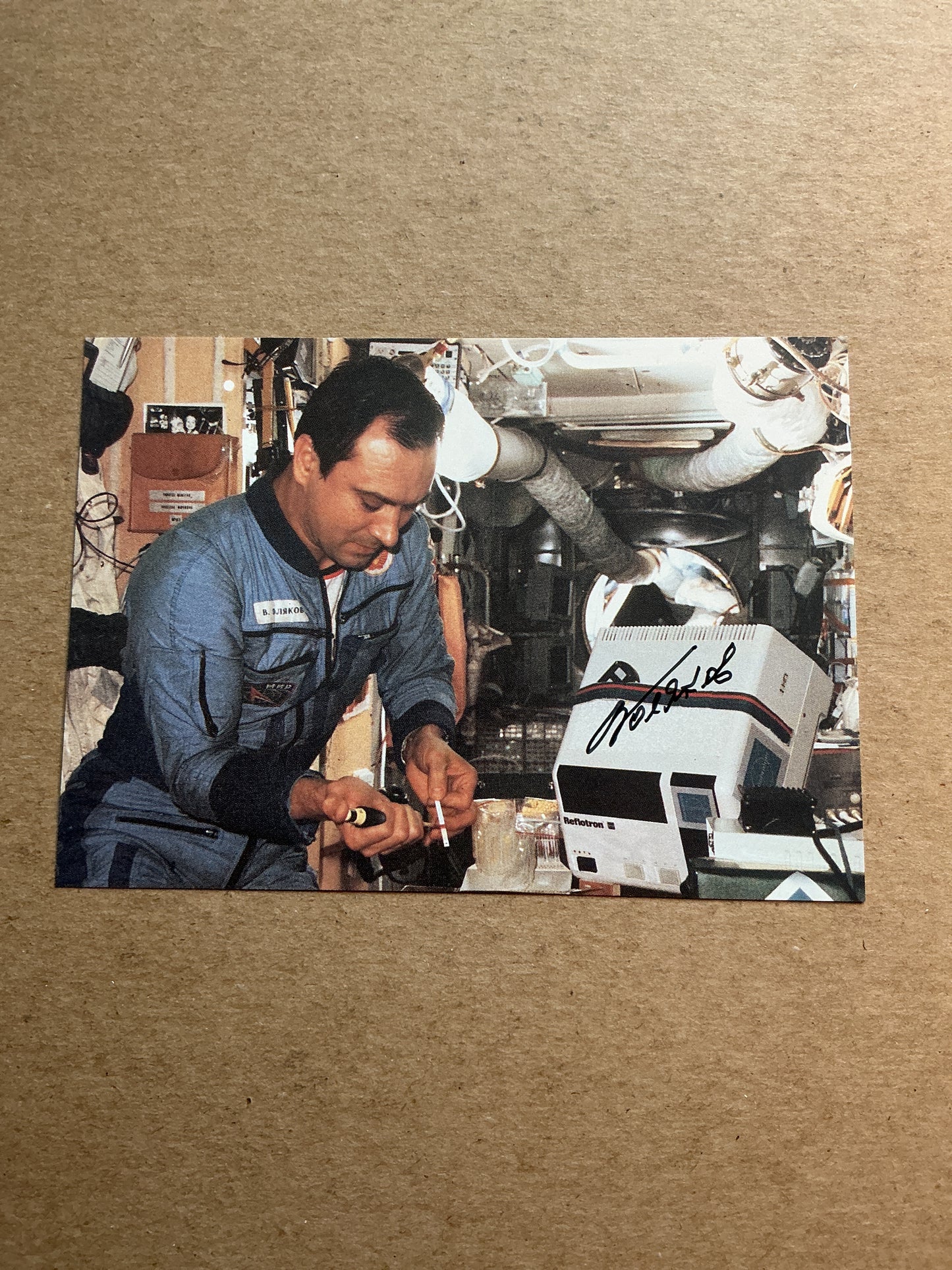 Valeri Polyakov, Russia 🇷🇺 Cosmonaut Space hand signed