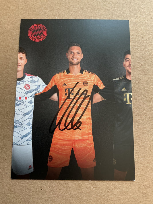 Sven Ulreich, Germany 🇩🇪 FC Bayern München 2021/22 hand signed