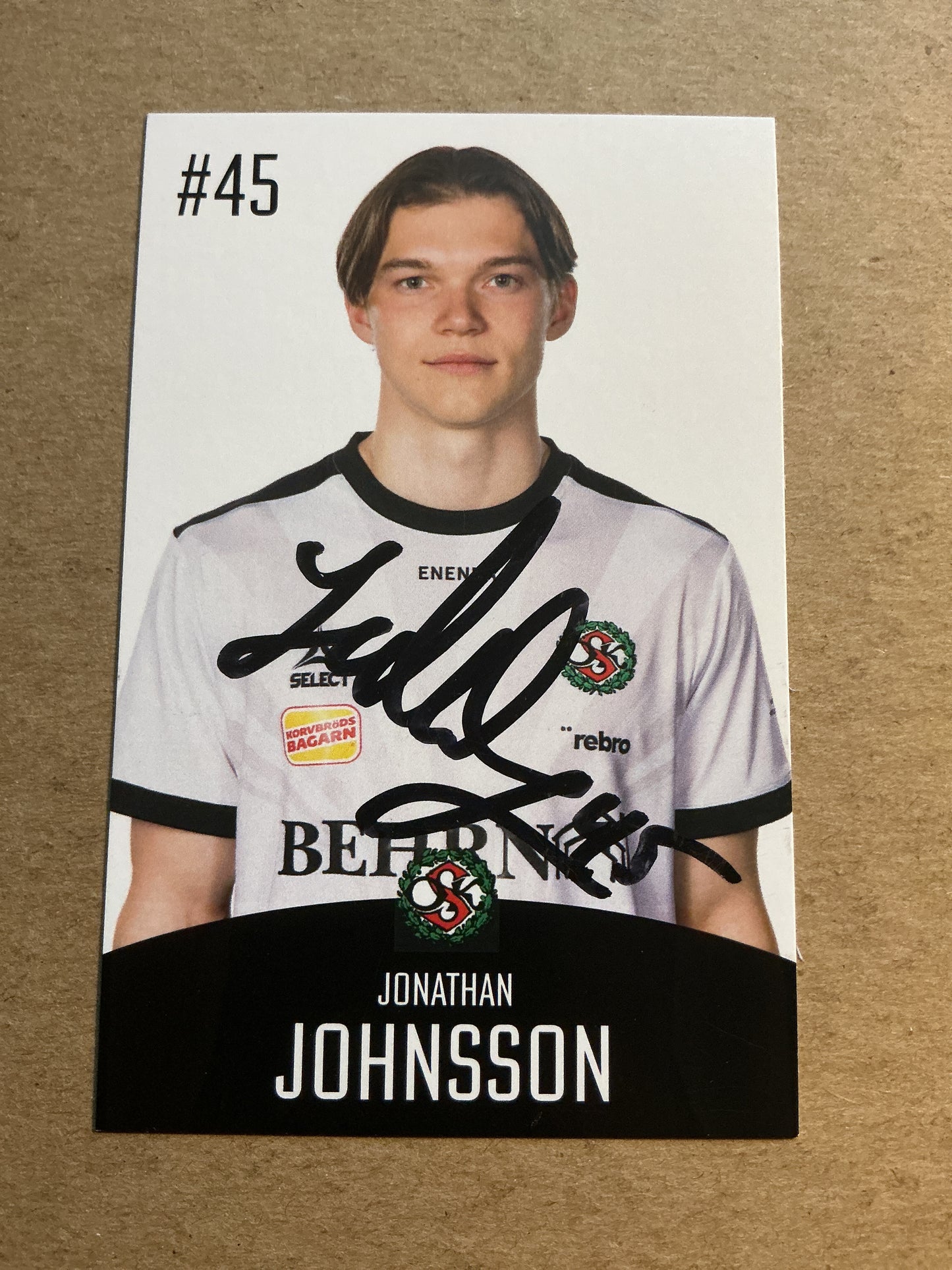 Jonathan Johnsson, Sweden 🇸🇪 Örebro SK 2022/23 hand signed
