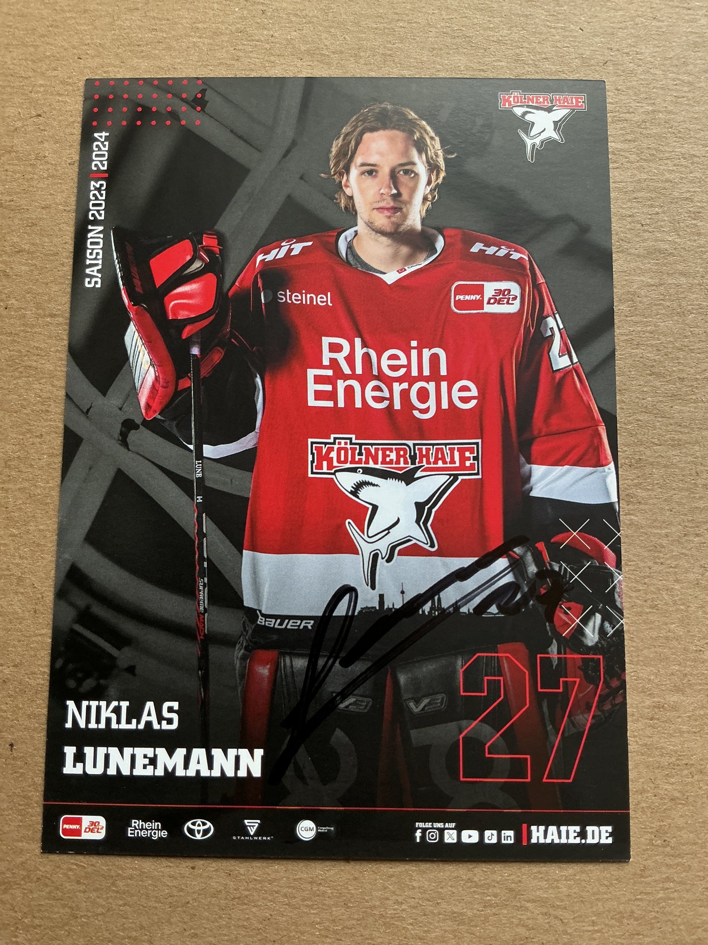 Niklas Lunemann, Germany 🇩🇪 Kölner Haie 2023/24 hand signed