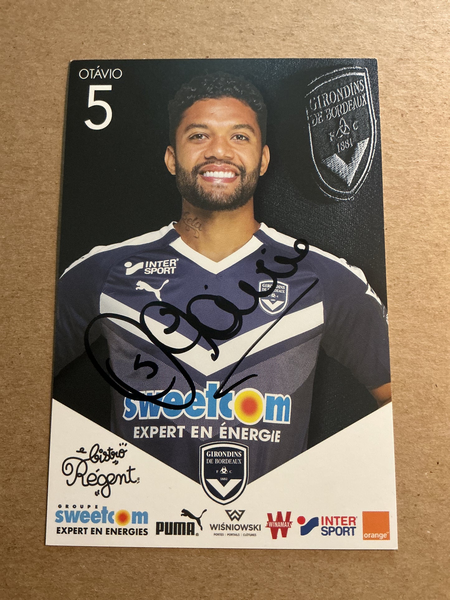 Otavio, Brazil 🇧🇷 Girondins Bordeaux 2018/19 hand signed