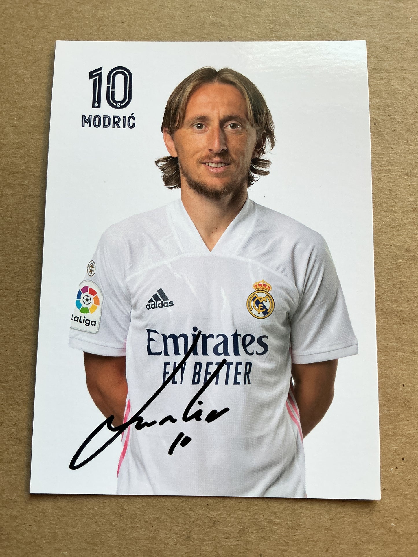Luka Modric, Croatia 🇭🇷 Real Madrid 2020/21 hand signed