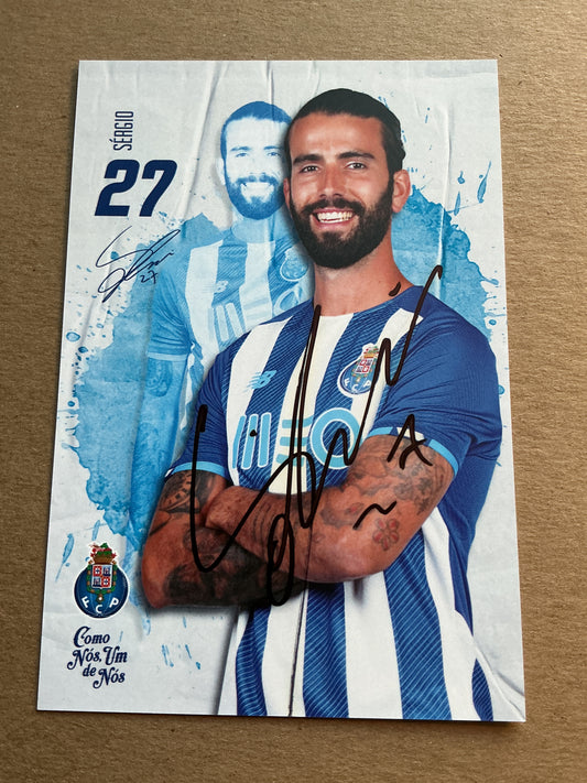Sérgio Oliveira, Portugal 🇵🇹 FC Porto 2021/22 hand signed