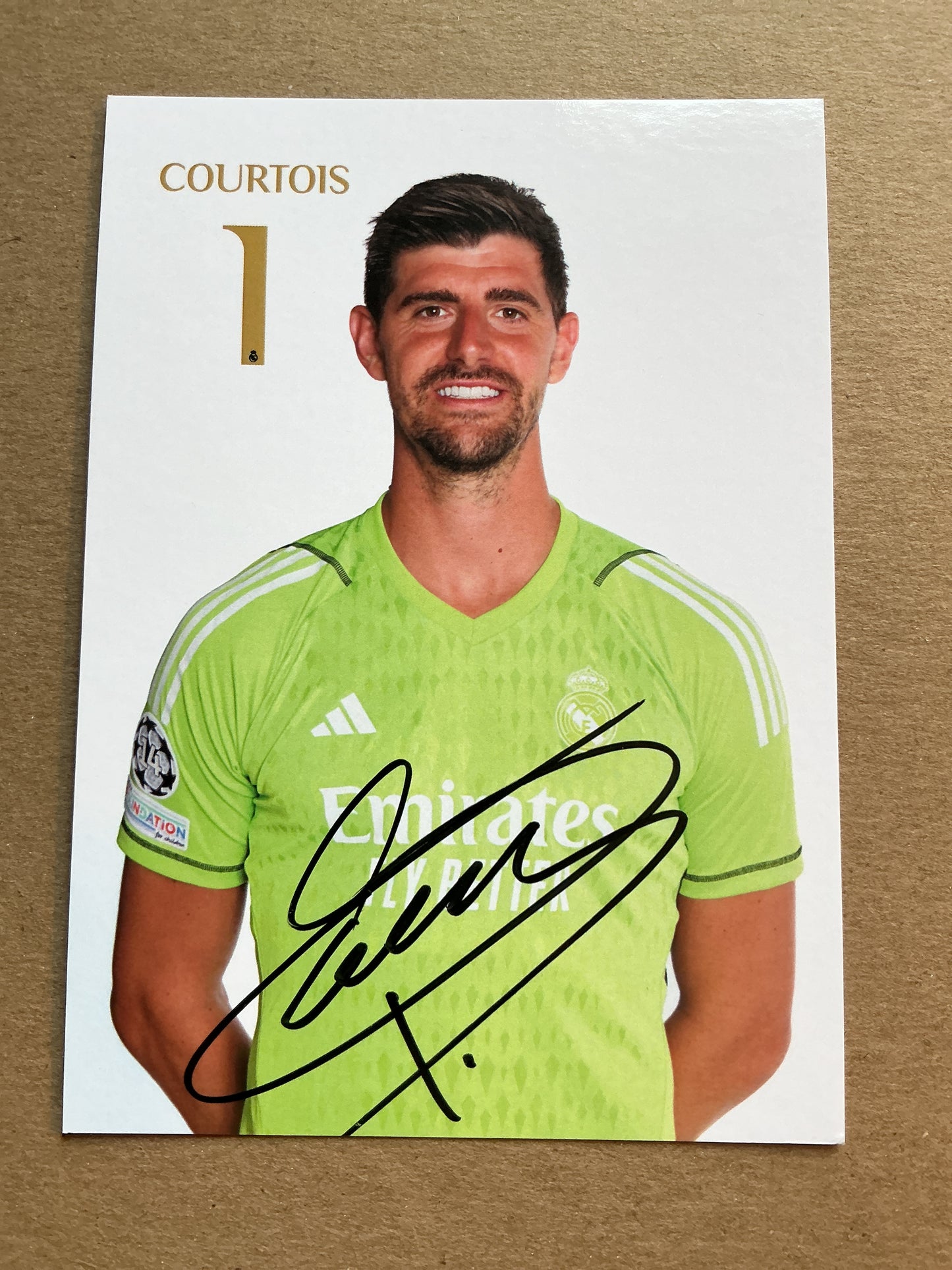 Thibaut Courtois, Belgium 🇧🇪 Real Madrid 2023/24 hand signed