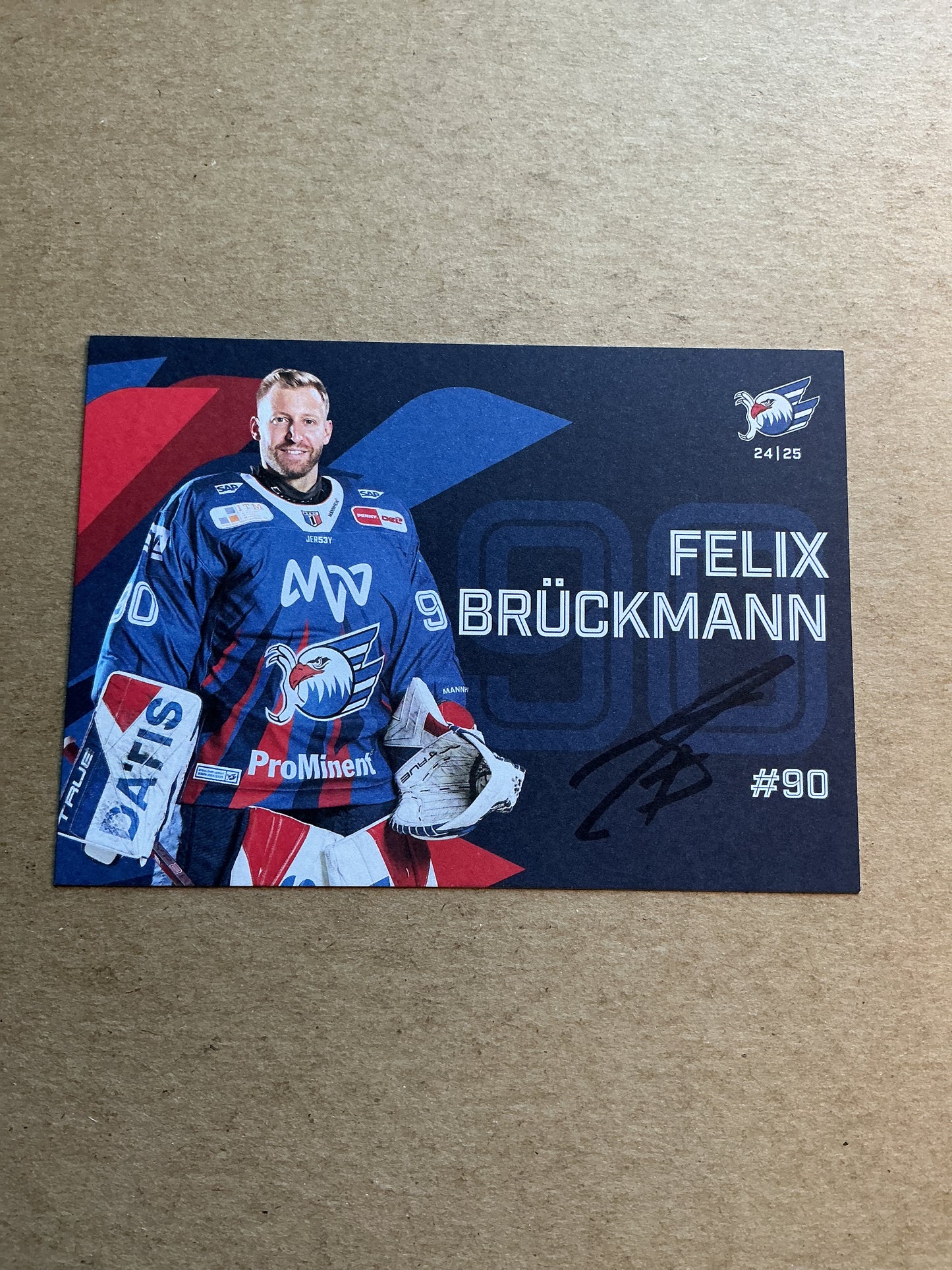 Felix Brückmann, Germany 🇩🇪 Adler Mannheim 2024/25 hand signed