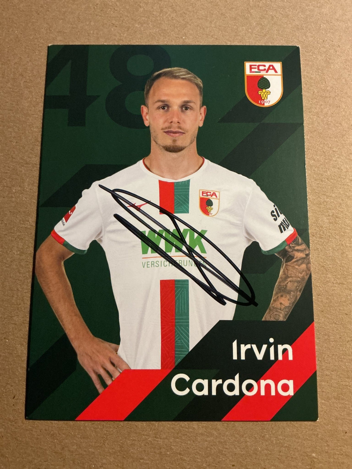 Irvin Cardona, France 🇫🇷 FC Augsburg 2023/24 hand signed - Autographs-World