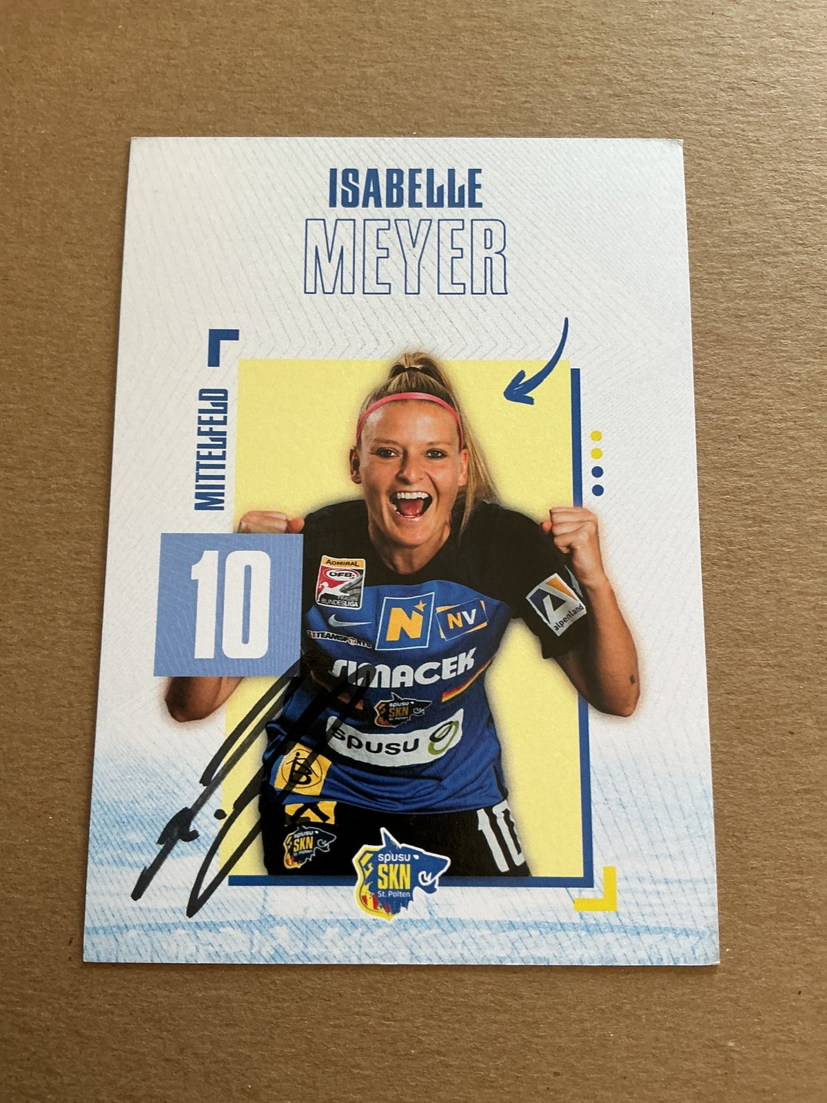 Isabelle Meyer, Switzerland 🇨🇭 SKN St. Pölten 2023/24 hand signed - Autographs-World
