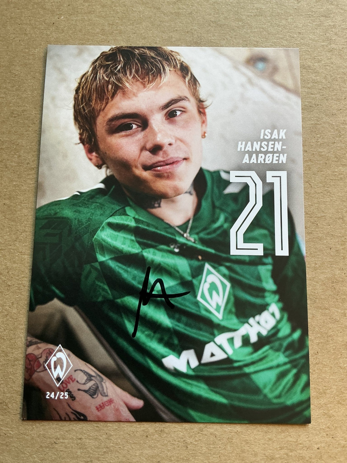 Isak Hansen-Aarøen, Norway 🇳🇴 SV Werder Bremen 2024/25 hand signed - Autographs-World