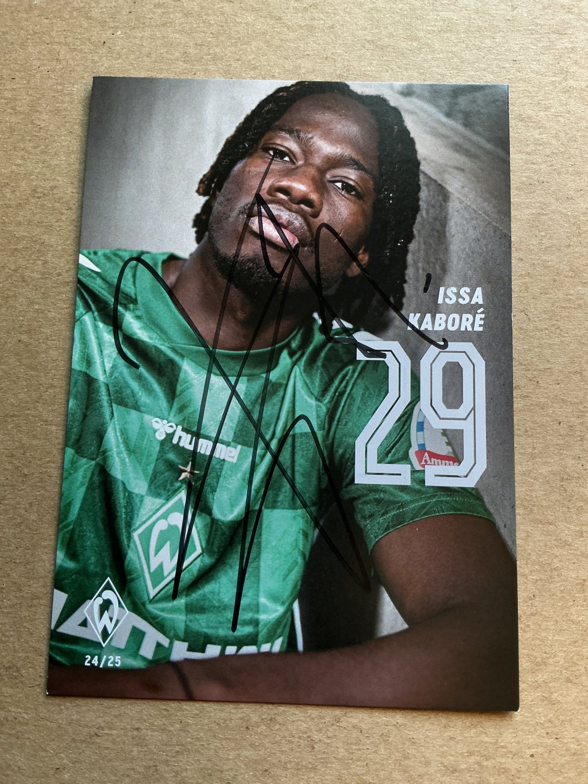 Issa Kabore, Burkina Faso 🇧🇫 SV Werder Bremen 2024/25 hand signed - Autographs-World